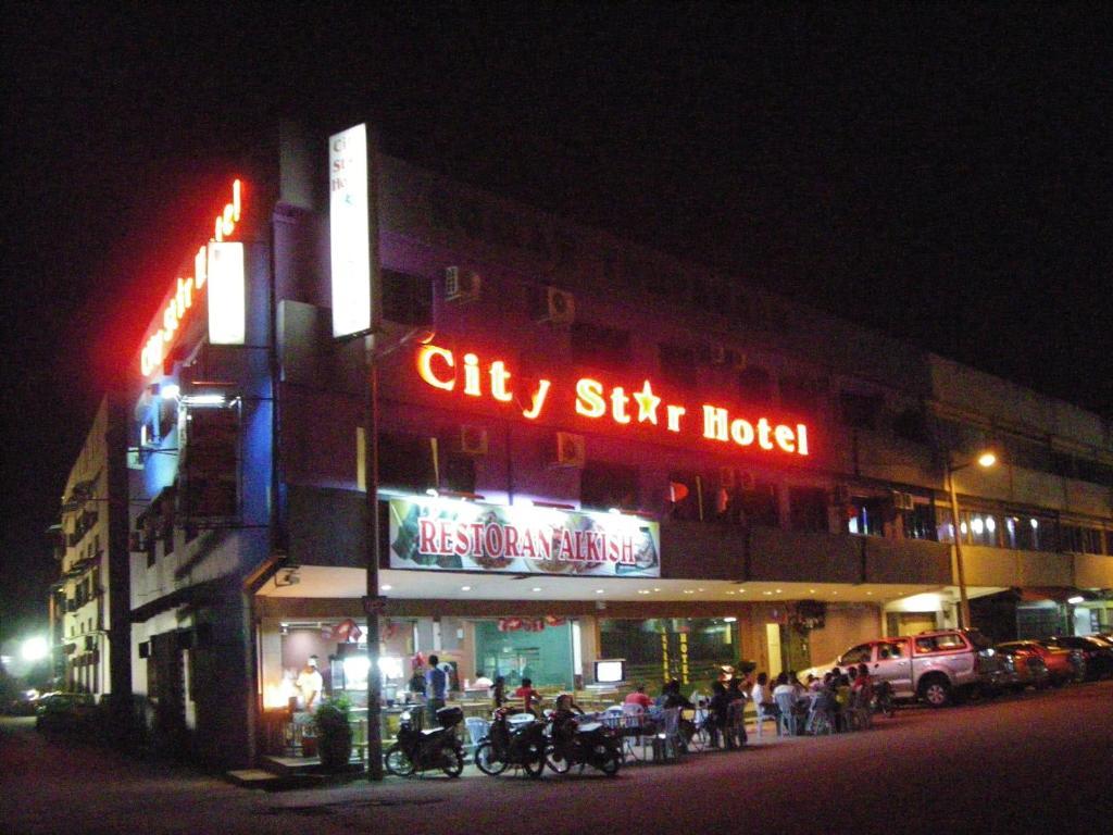 City Star Hotel Кулаи Экстерьер фото